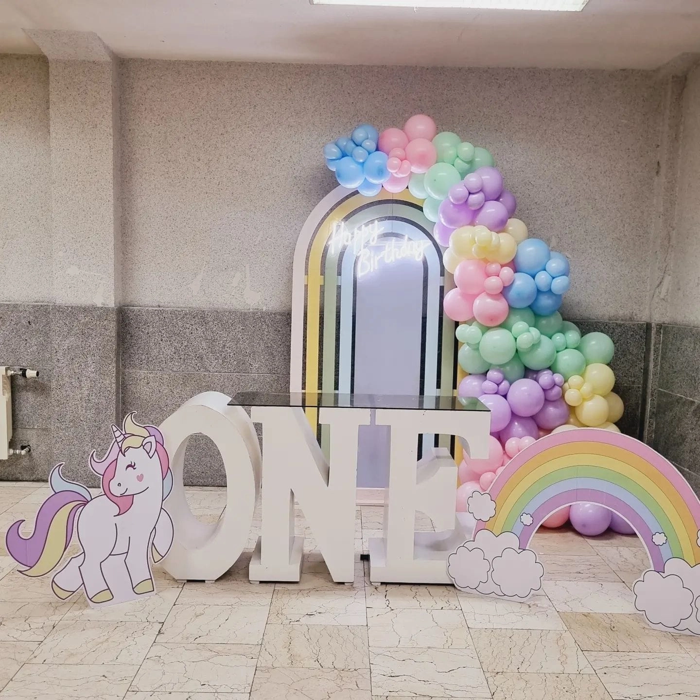 Ad günü fotozona "Poni"