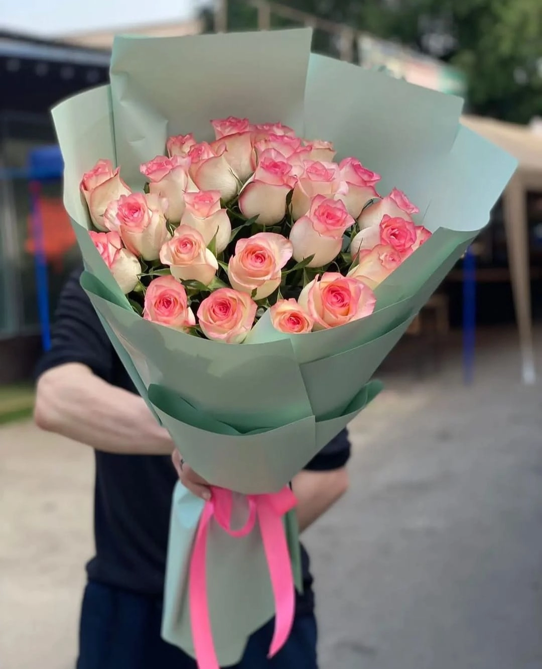 25 ədəd qızılgül