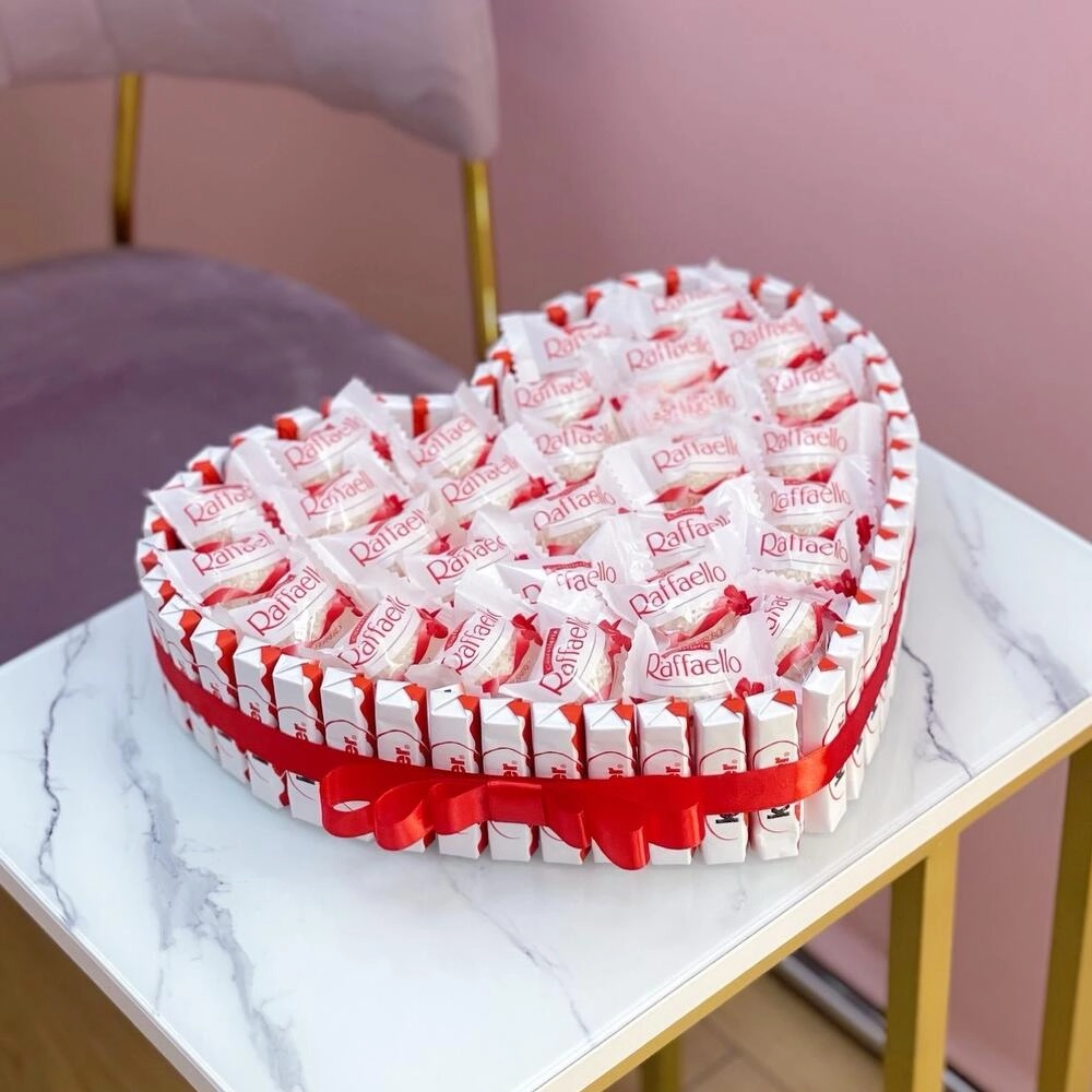 Kinder ürək qutuda