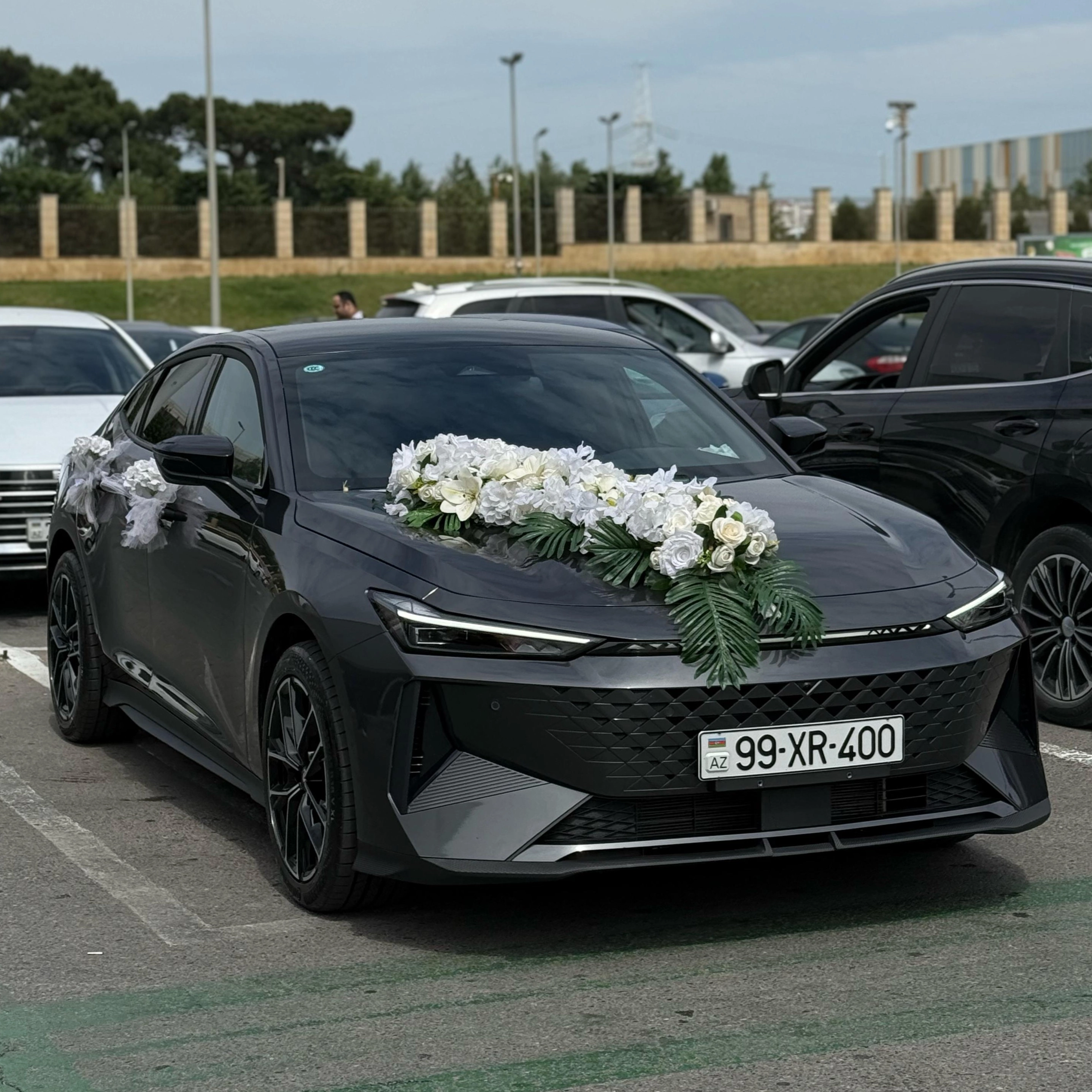 Toy maşını bəzəkləri