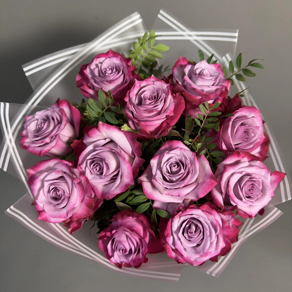 Gözəl qızılgül buketi