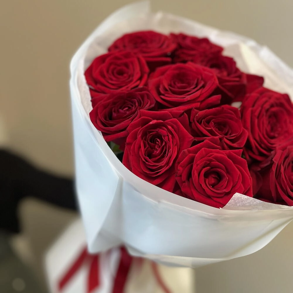 Qırmızı roza 11 ədəd