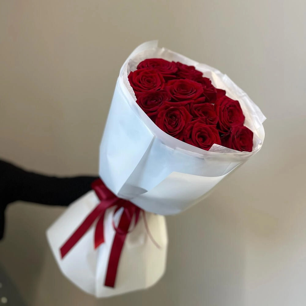 Qırmızı roza 11 ədəd