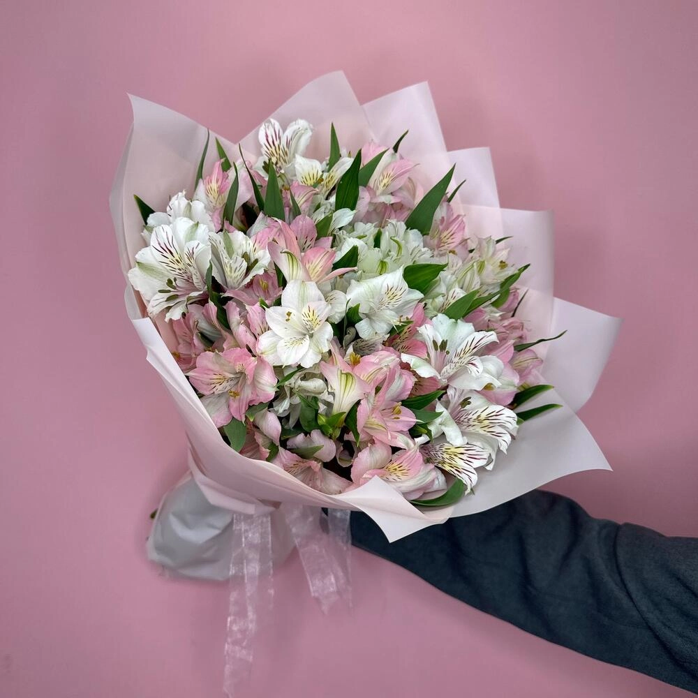 Alstrameriya gul buketi