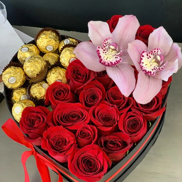 Hislərin palitrası 8 mart