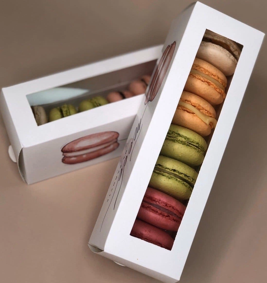 Macaroons 8 ədəd Hədiyyə