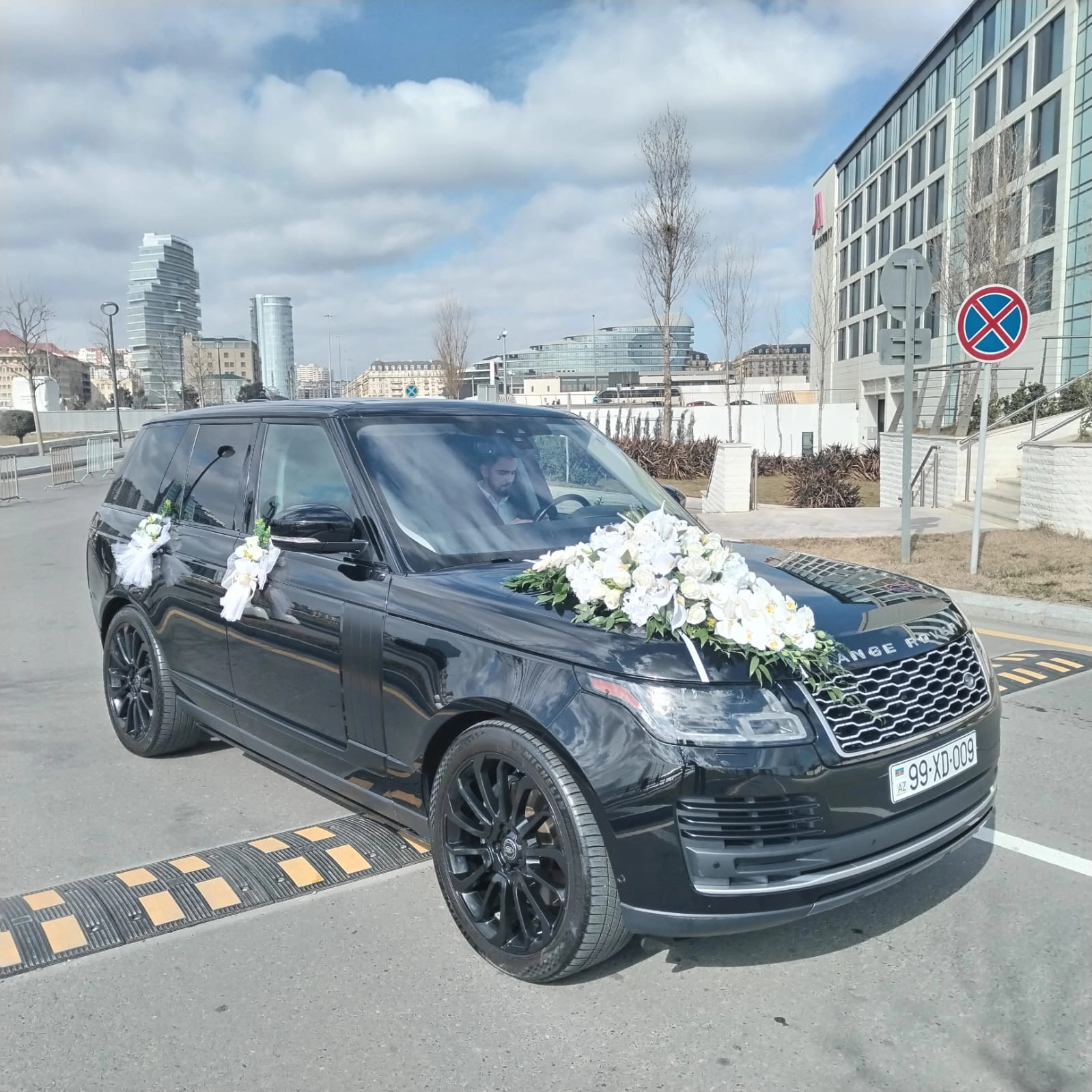 Maşın bəzədilmə ağ güllər Maşın bəzəmə - Image 3