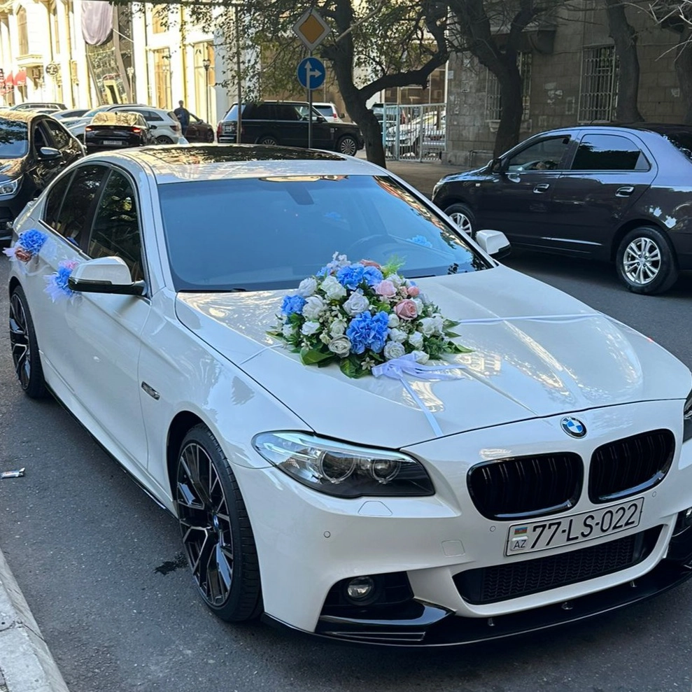 Maşın bəzəkləri suni güllər Maşın bəzəmə