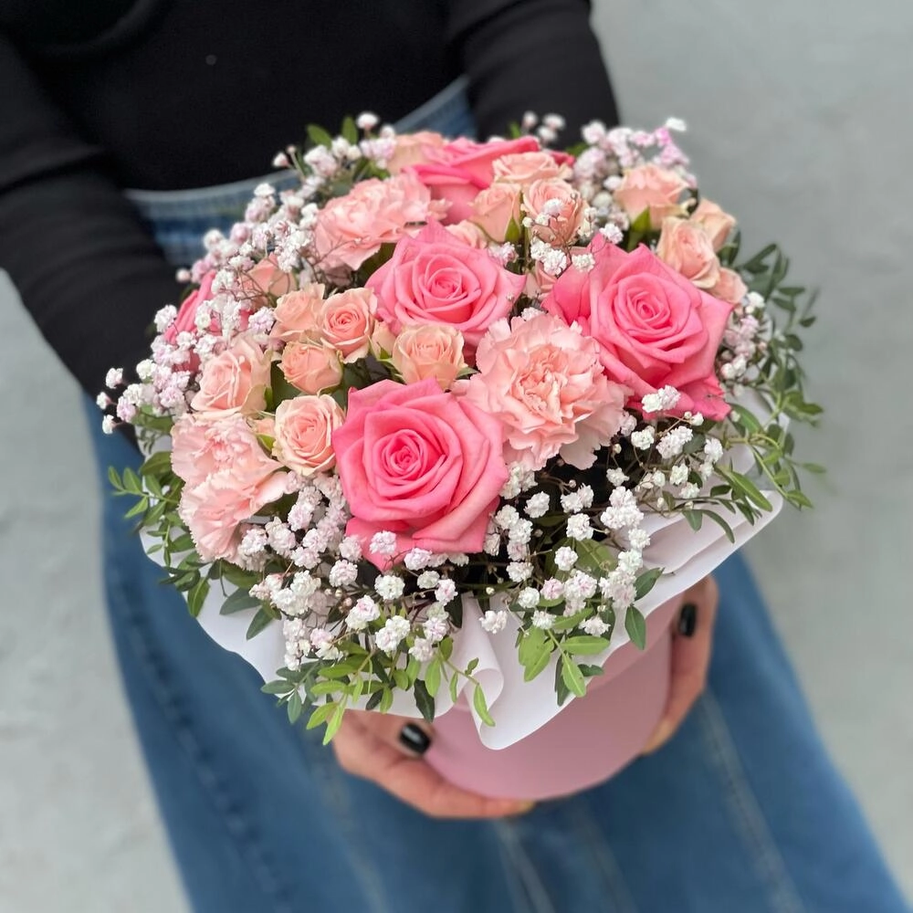 Qutuda gözəl kompazisiya 8 mart - Image 5