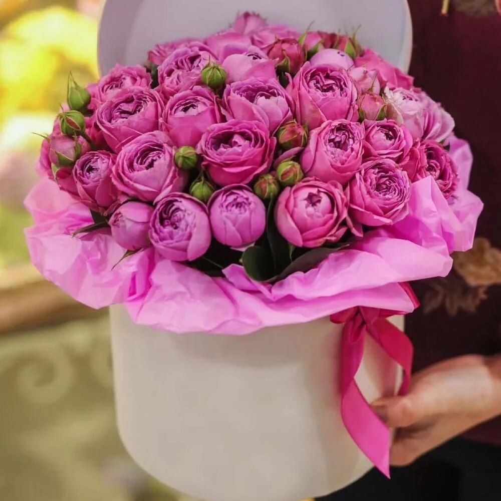 Qutuda qızılgül qırmızı 8 mart - Image 2