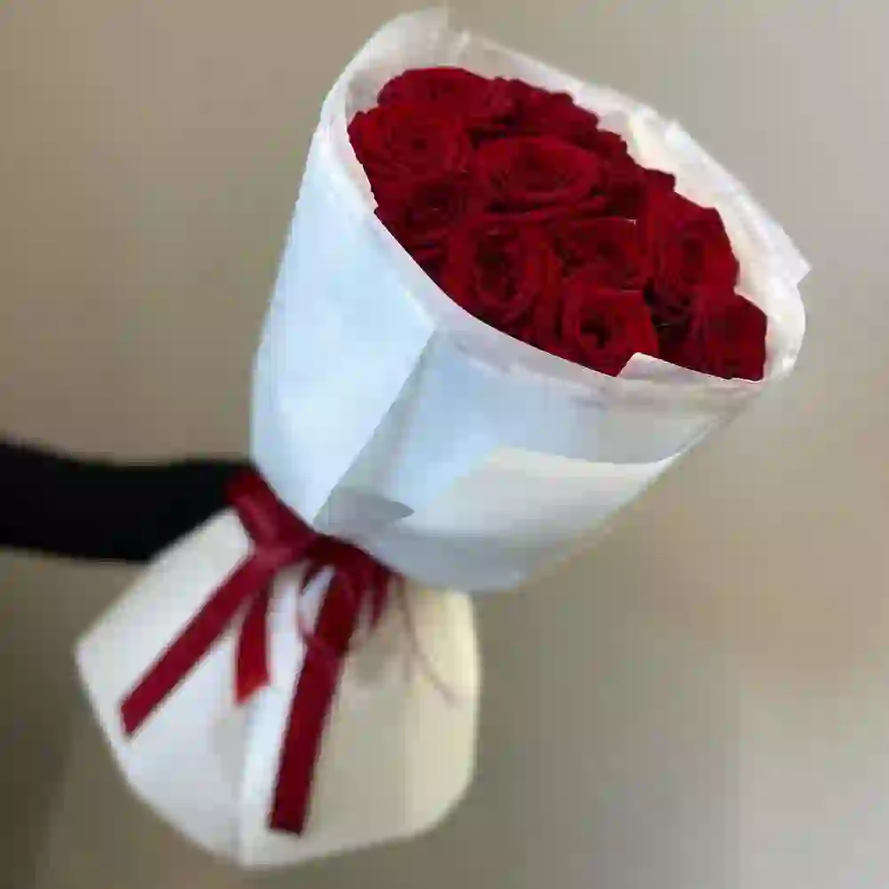 Gul buketi rozalar