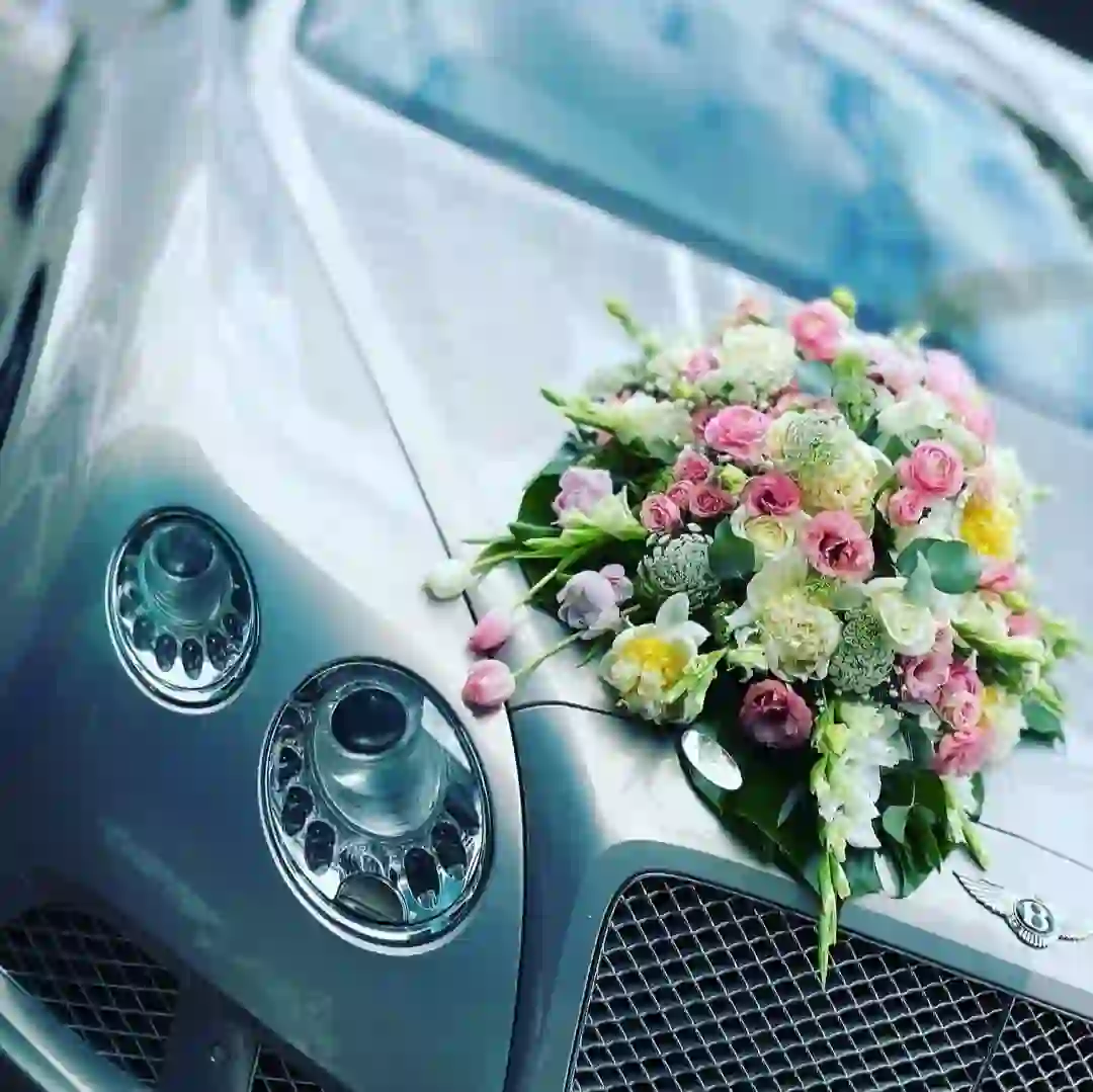 Gəlin maşınları bəzəkləri
