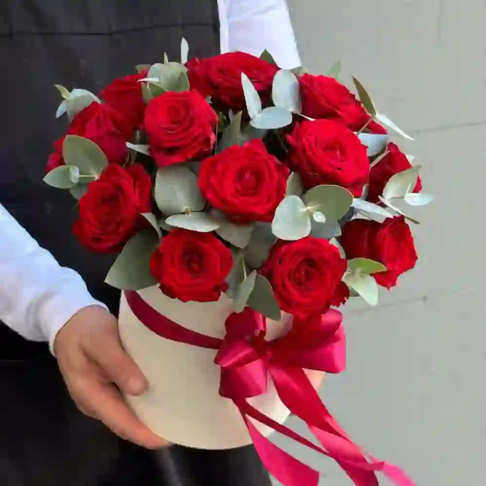 Red rose box