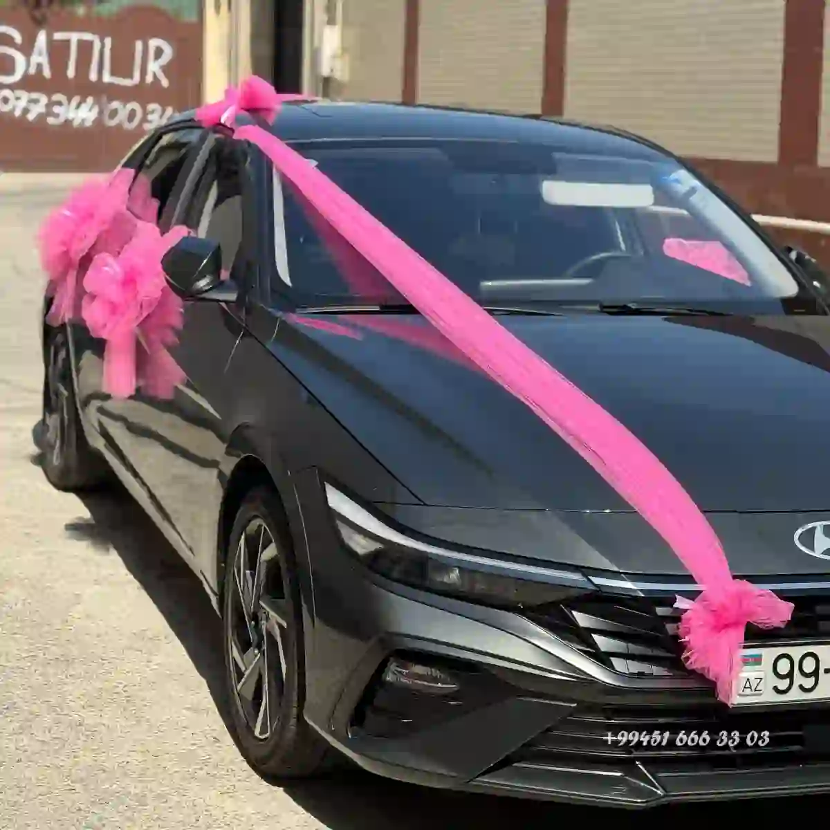 Maşın bəzəyi xəstaxana çıxışı üçün