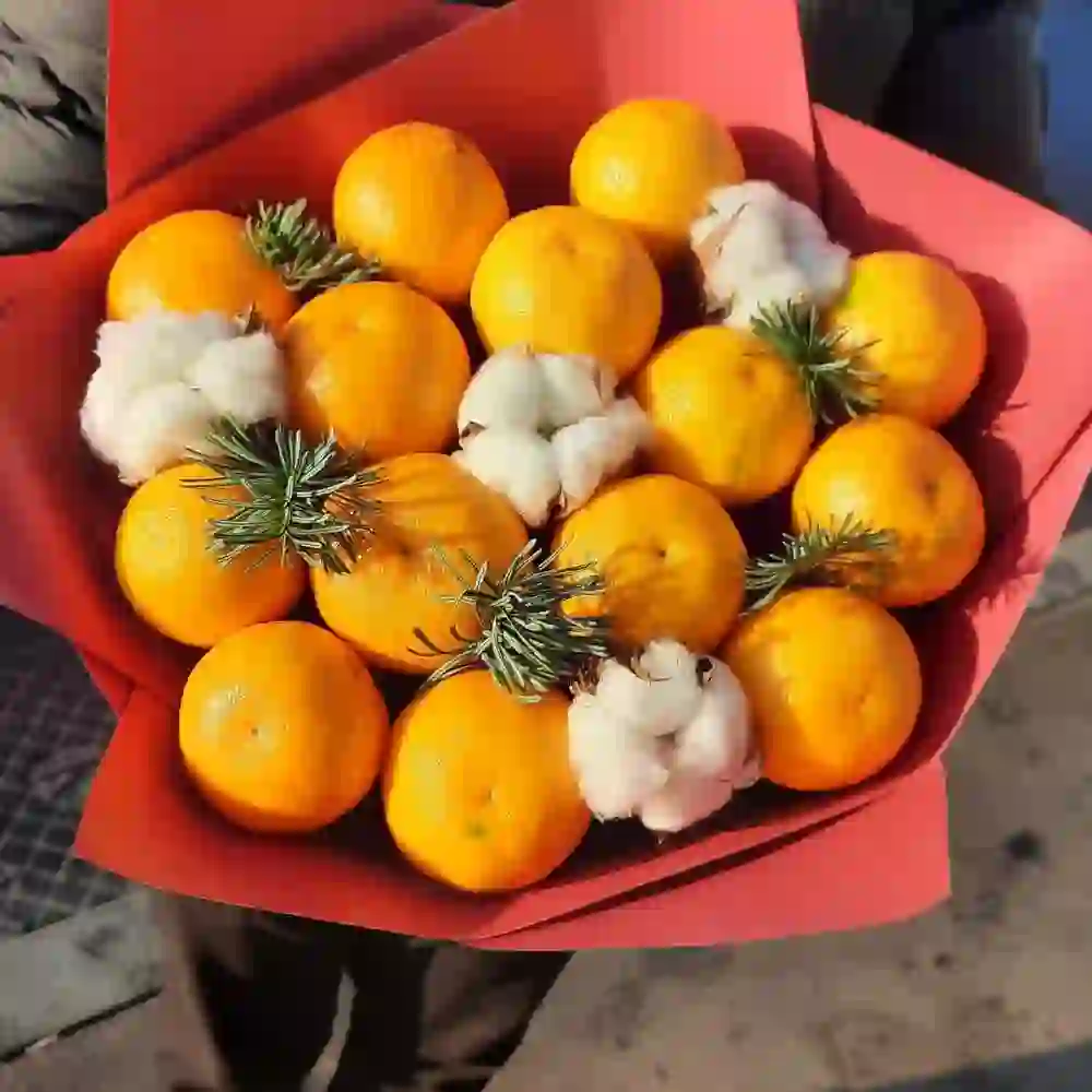 Meyvə buketi mandarin ilə