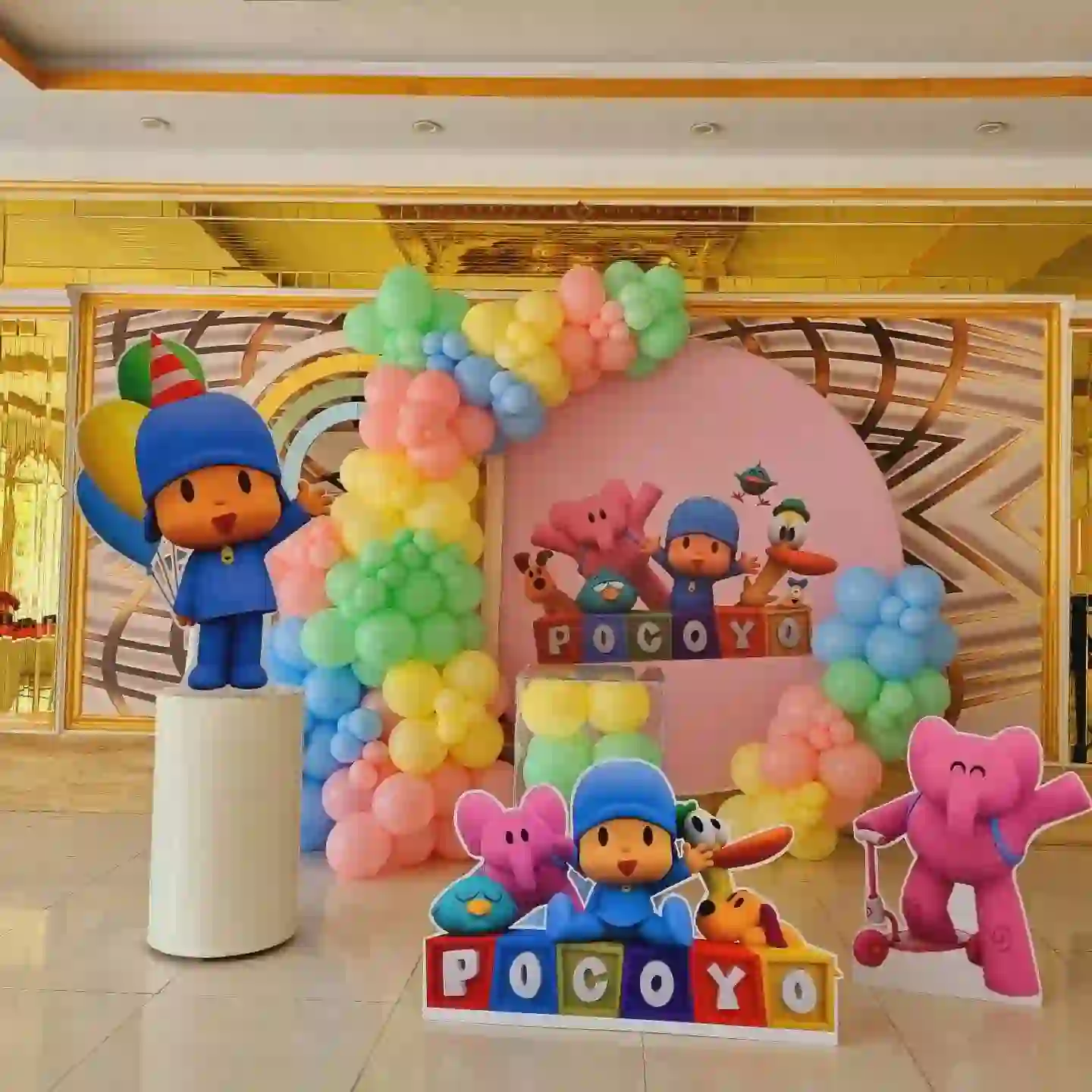 Ad günü dekoru "Pocoyo"