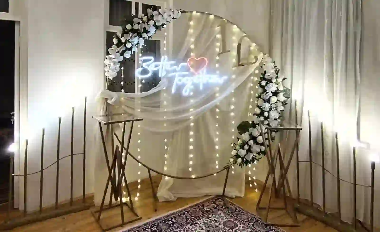 Ev üçün toy dekoru