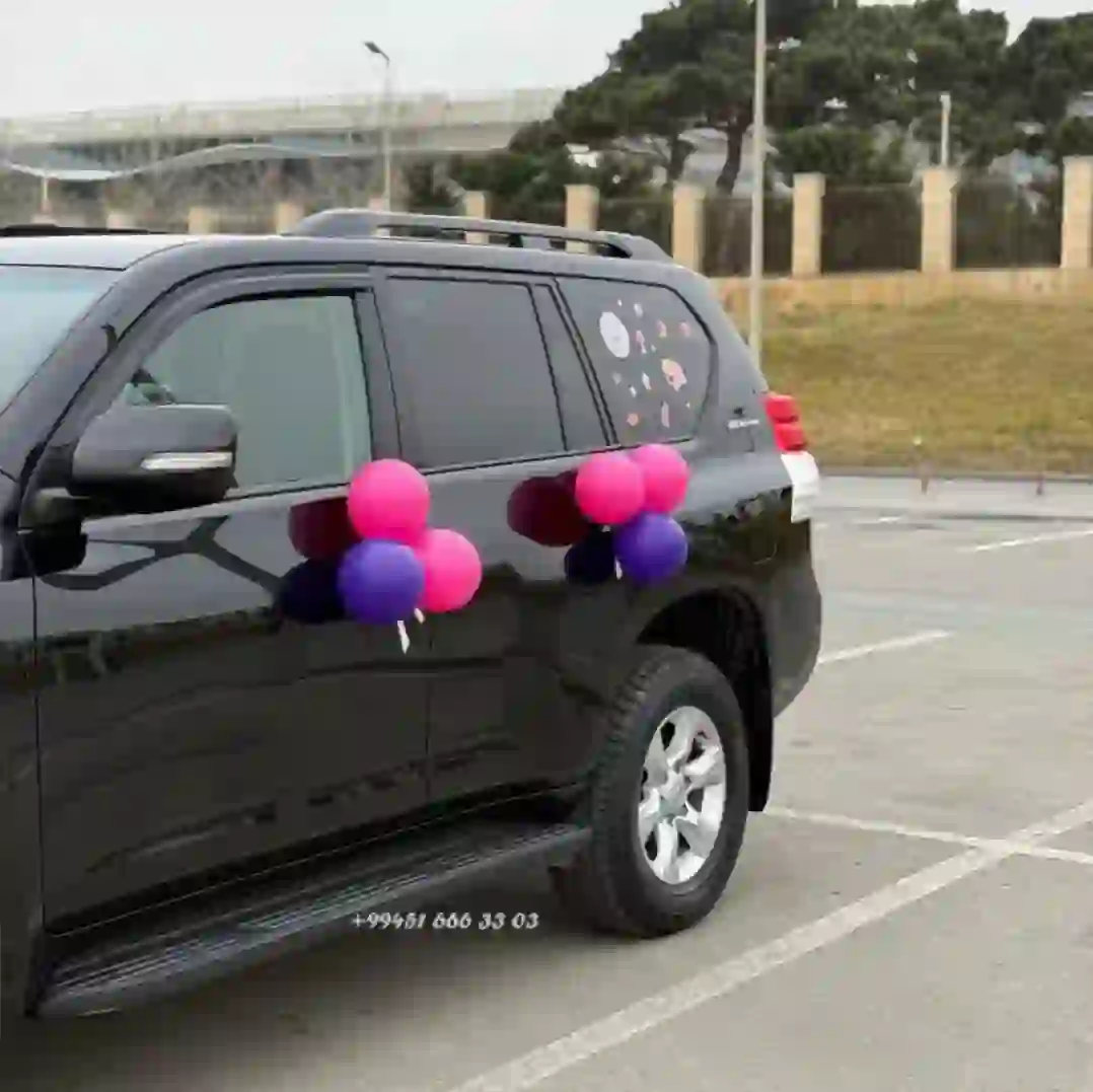 Yeni doğulmuş körpələr üçün xəstəxana çıxışı maşın bəzədilməsi