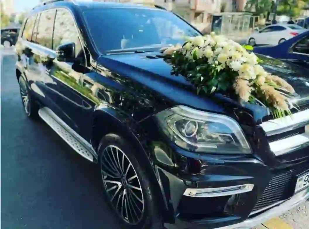 Maşın üçün bəzəklər