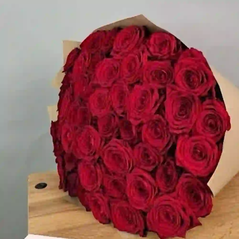 51 roza buketi