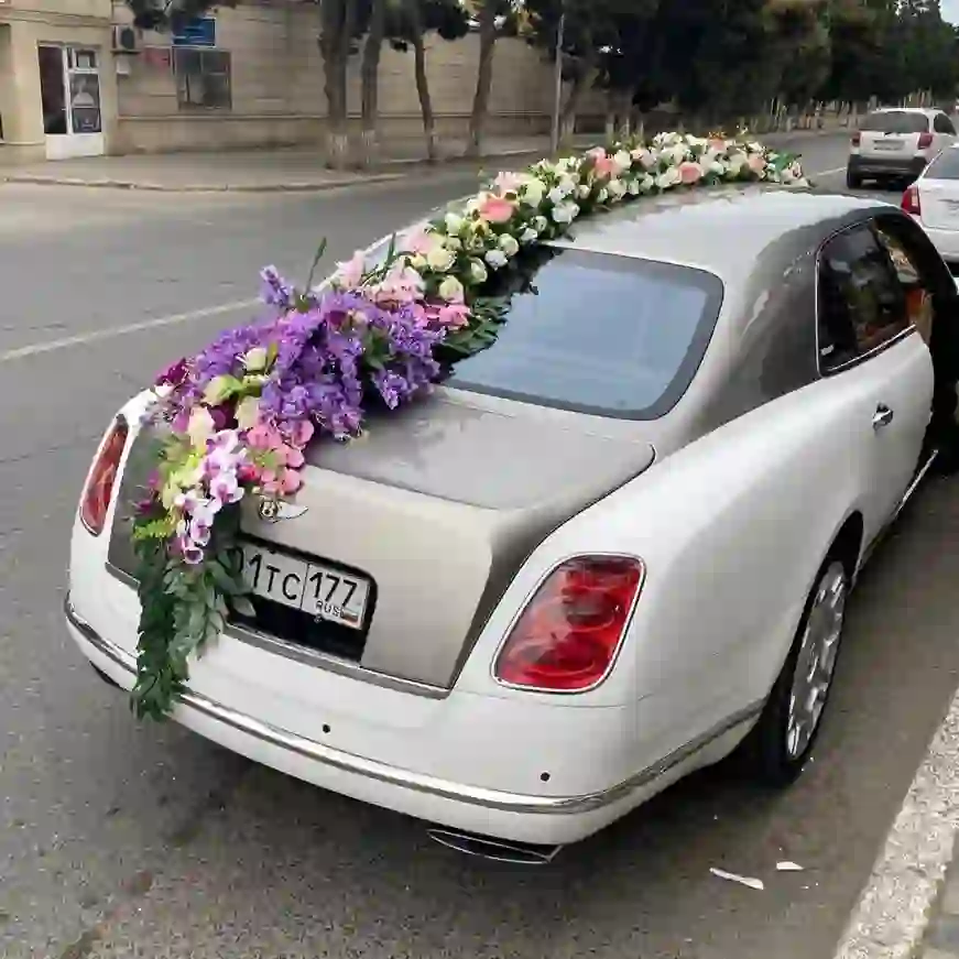 Maşın bəzəmə toy üçün