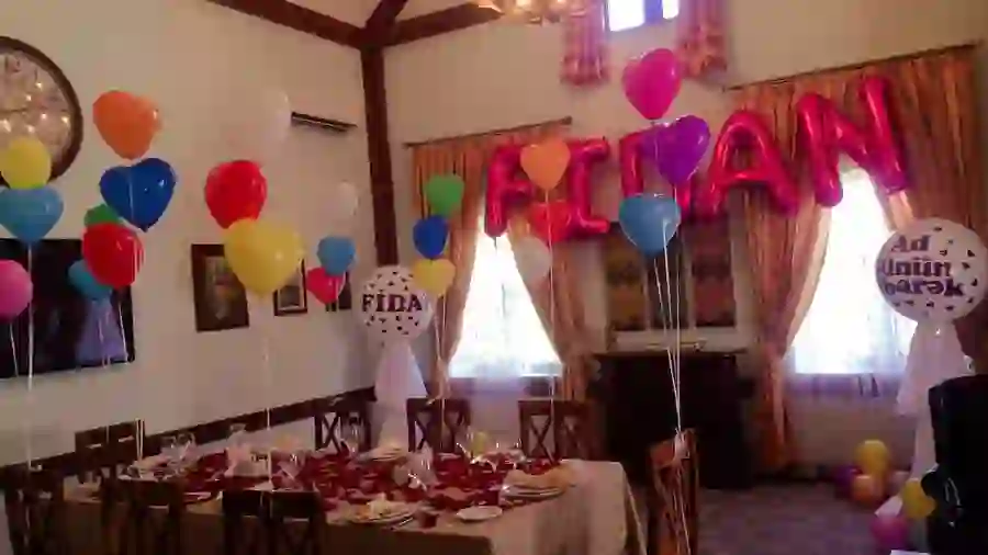 Ad günü ev bəzəmə