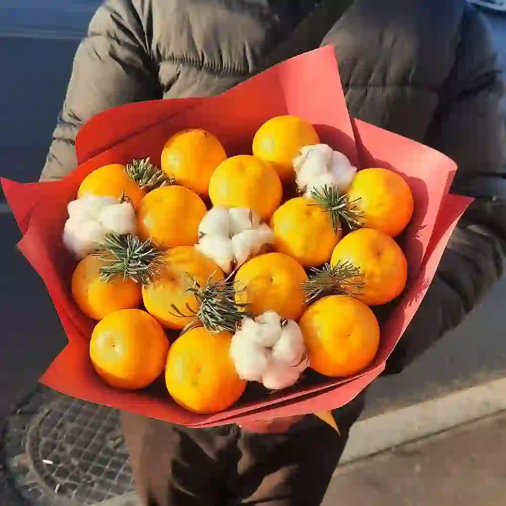 Meyvə buketi mandarin ilə