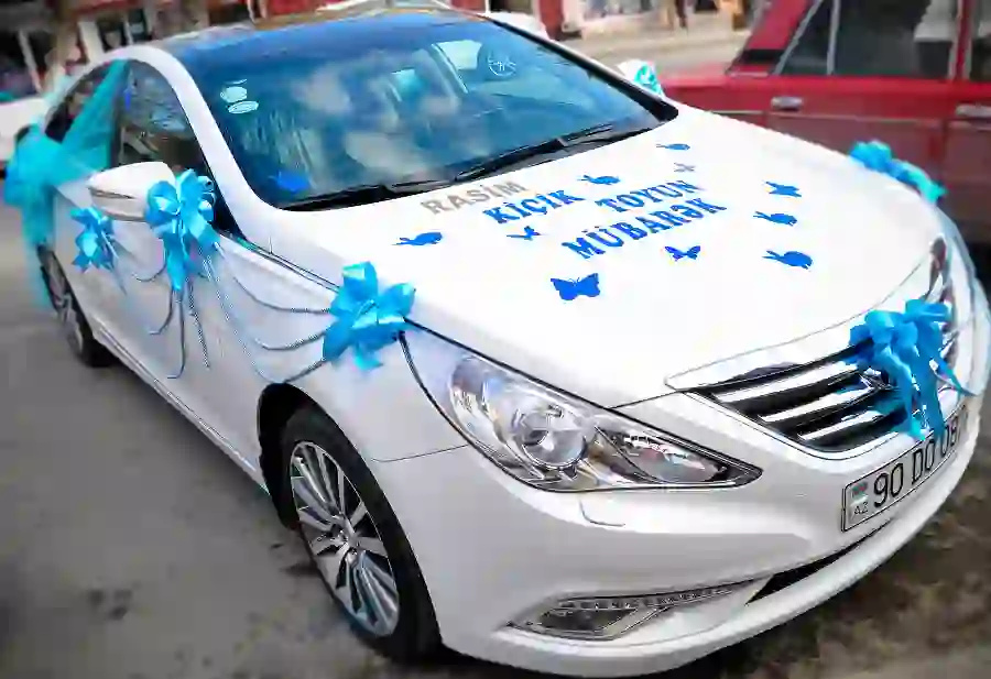 Kiçik toy maşınlarının bəzədilməsi
