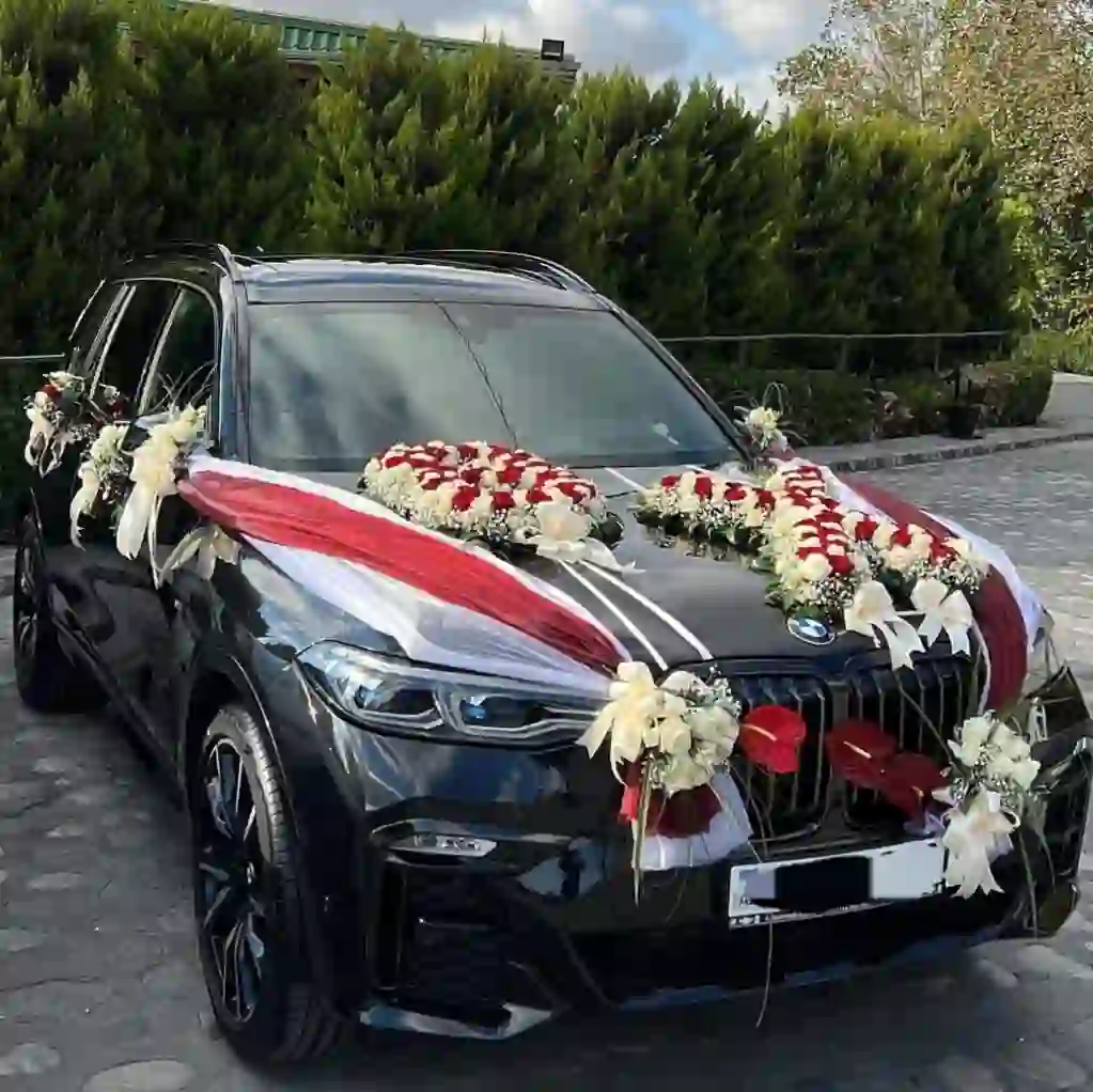 Gəlin maşını bəzəkləri