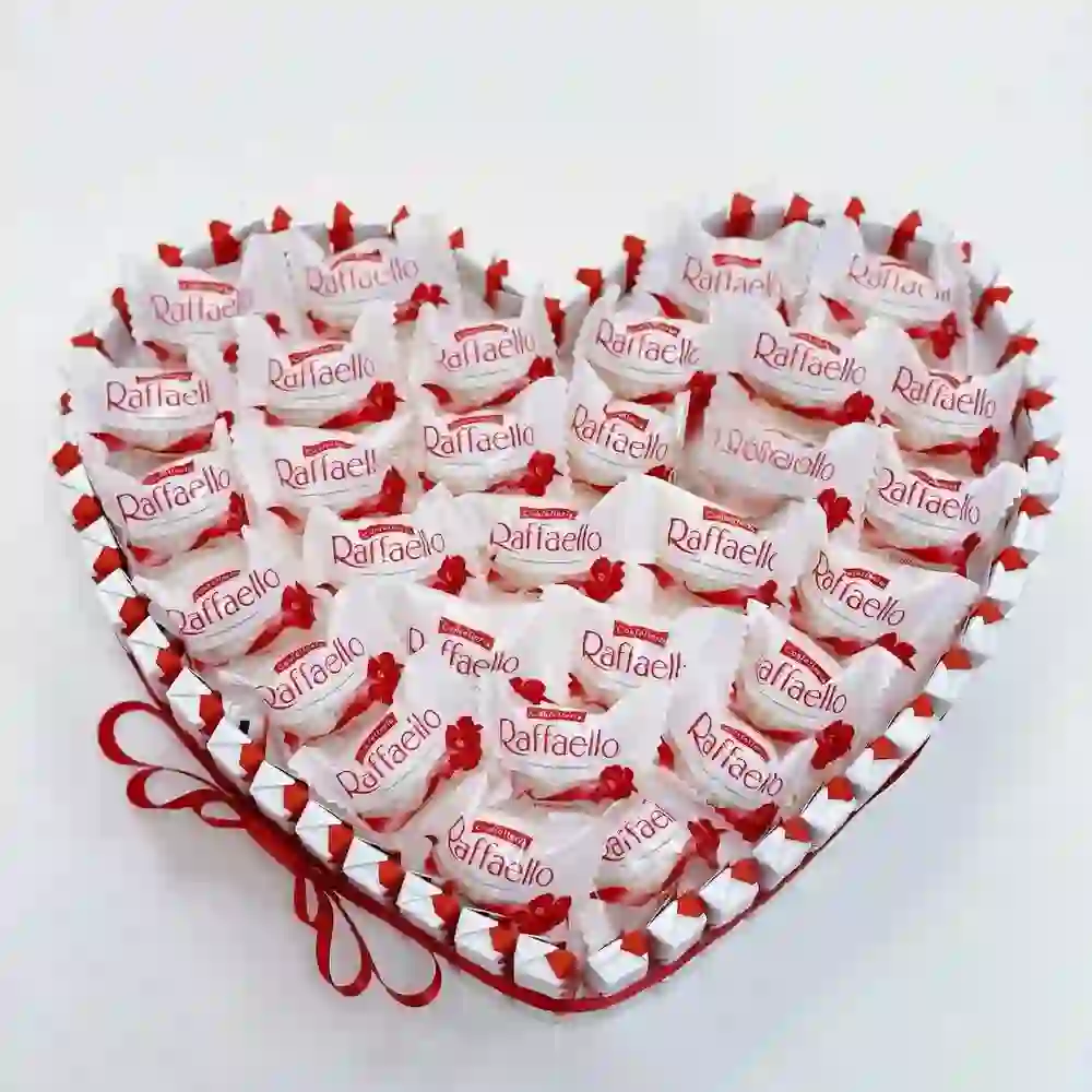Kinder ürək qutuda