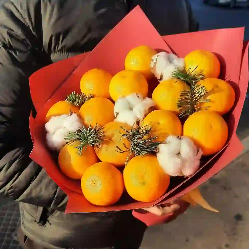 Meyvə buketi mandarin ilə